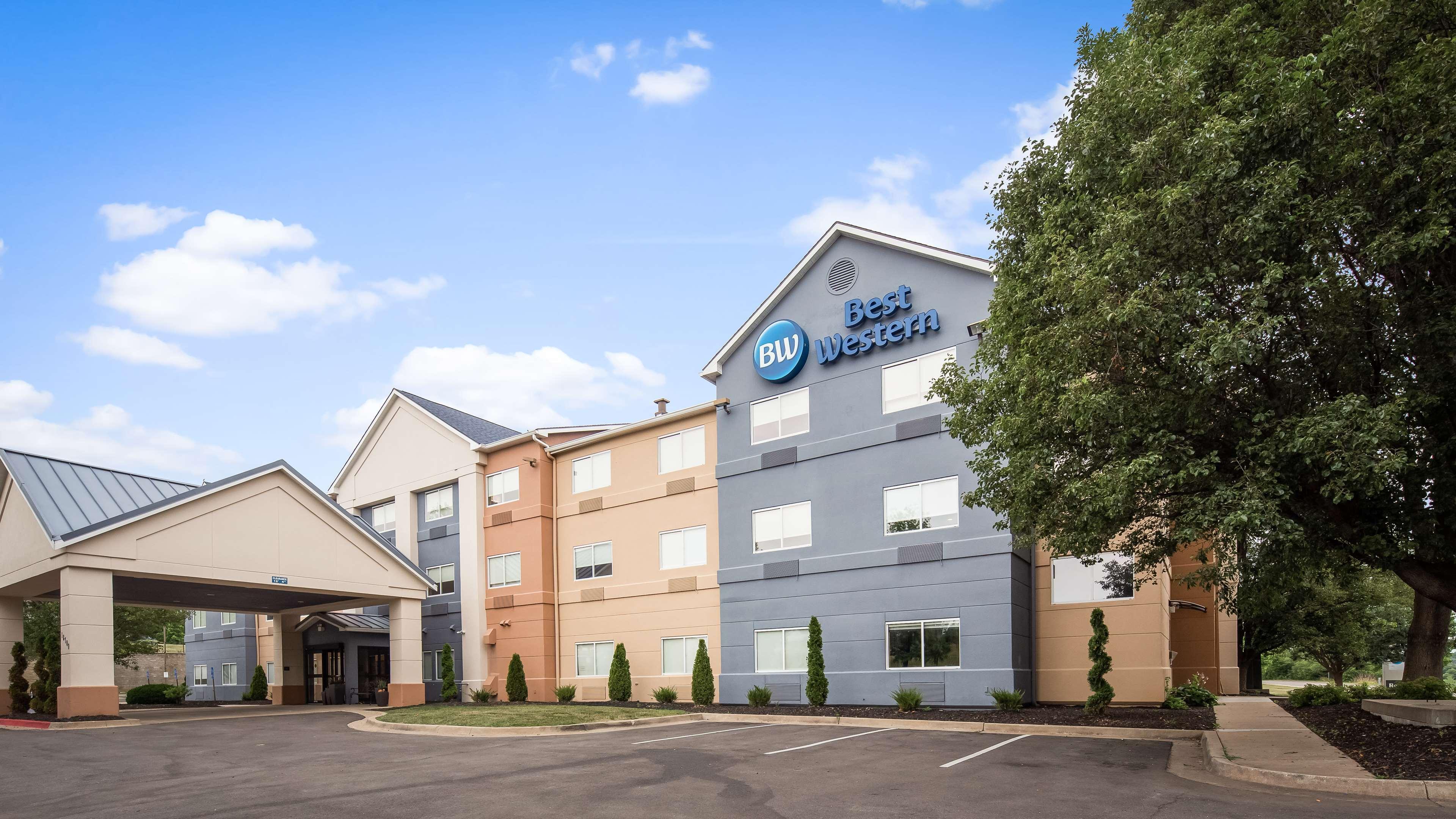 Best Western Independence Kansas City Exterior photo